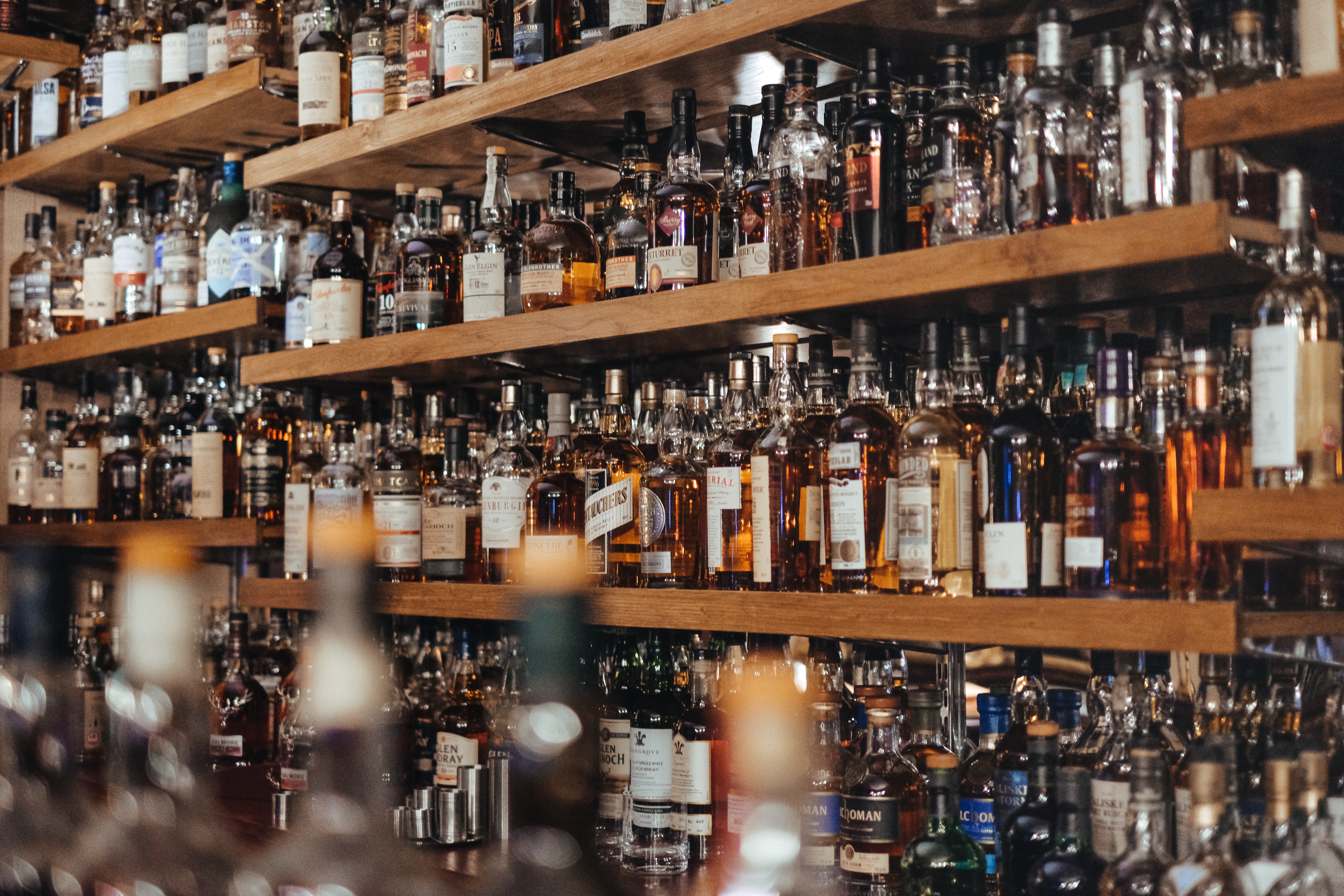 Medizinisches Cannabis statt Alkohol: Wie CBD helfen kann