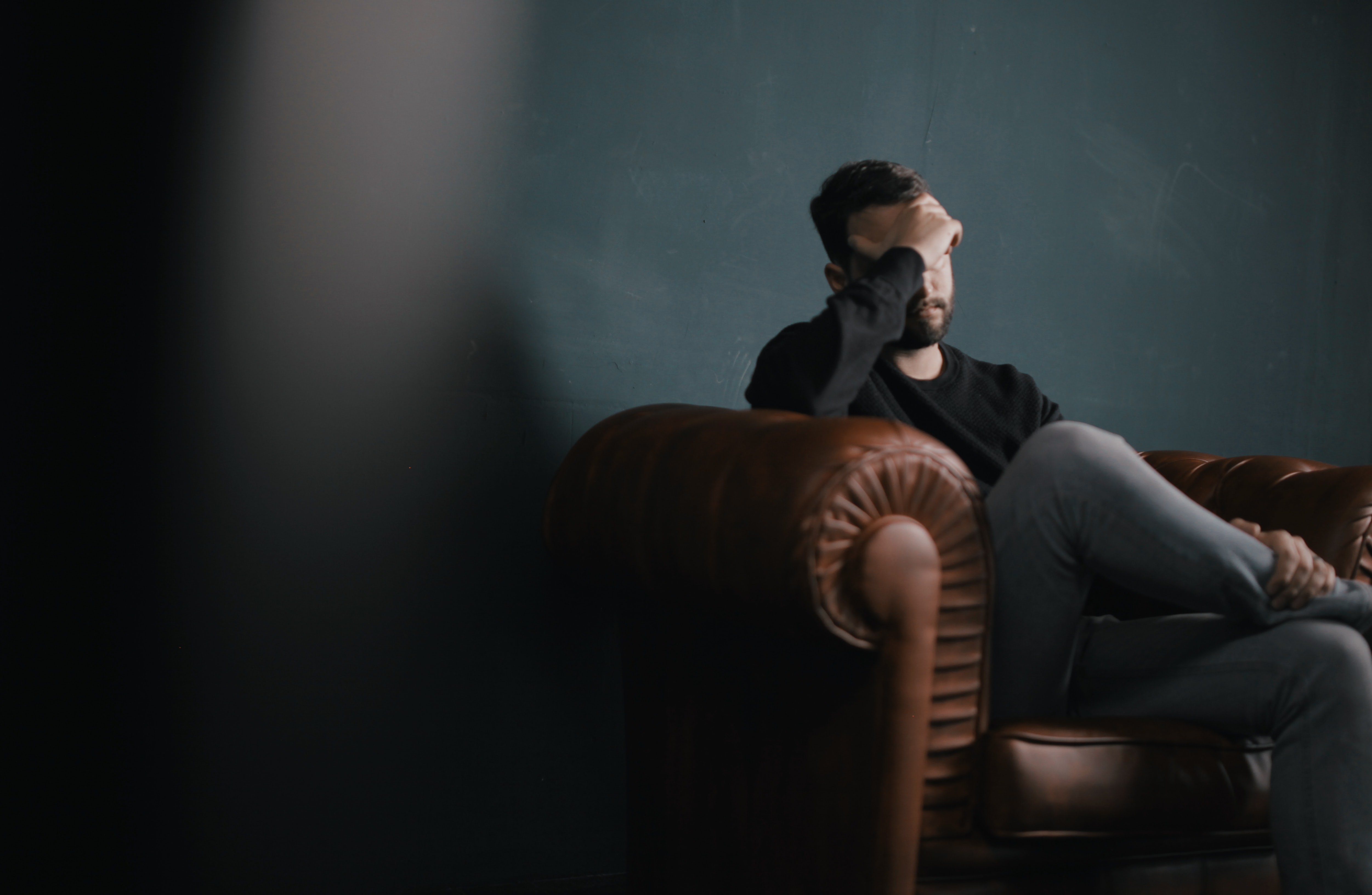 CBD gegen Angst und Stress: Wie Hanf Ihr Nervensystem beruhigt